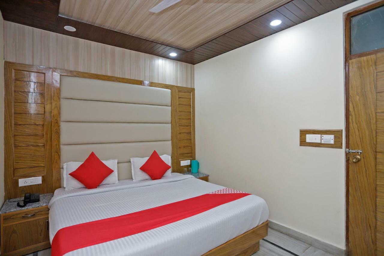 Oyo 39066 Hotel Star View 무소리에 외부 사진