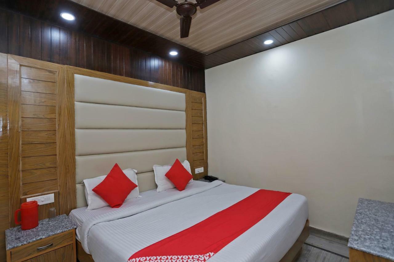 Oyo 39066 Hotel Star View 무소리에 외부 사진