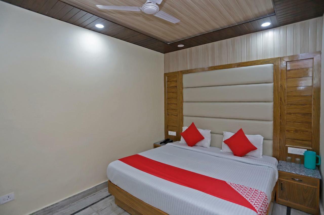 Oyo 39066 Hotel Star View 무소리에 외부 사진