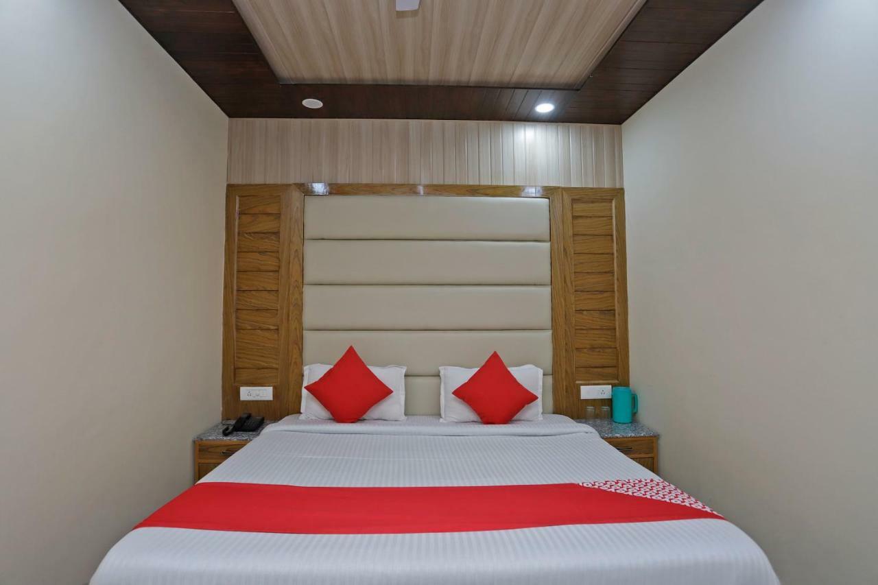 Oyo 39066 Hotel Star View 무소리에 외부 사진