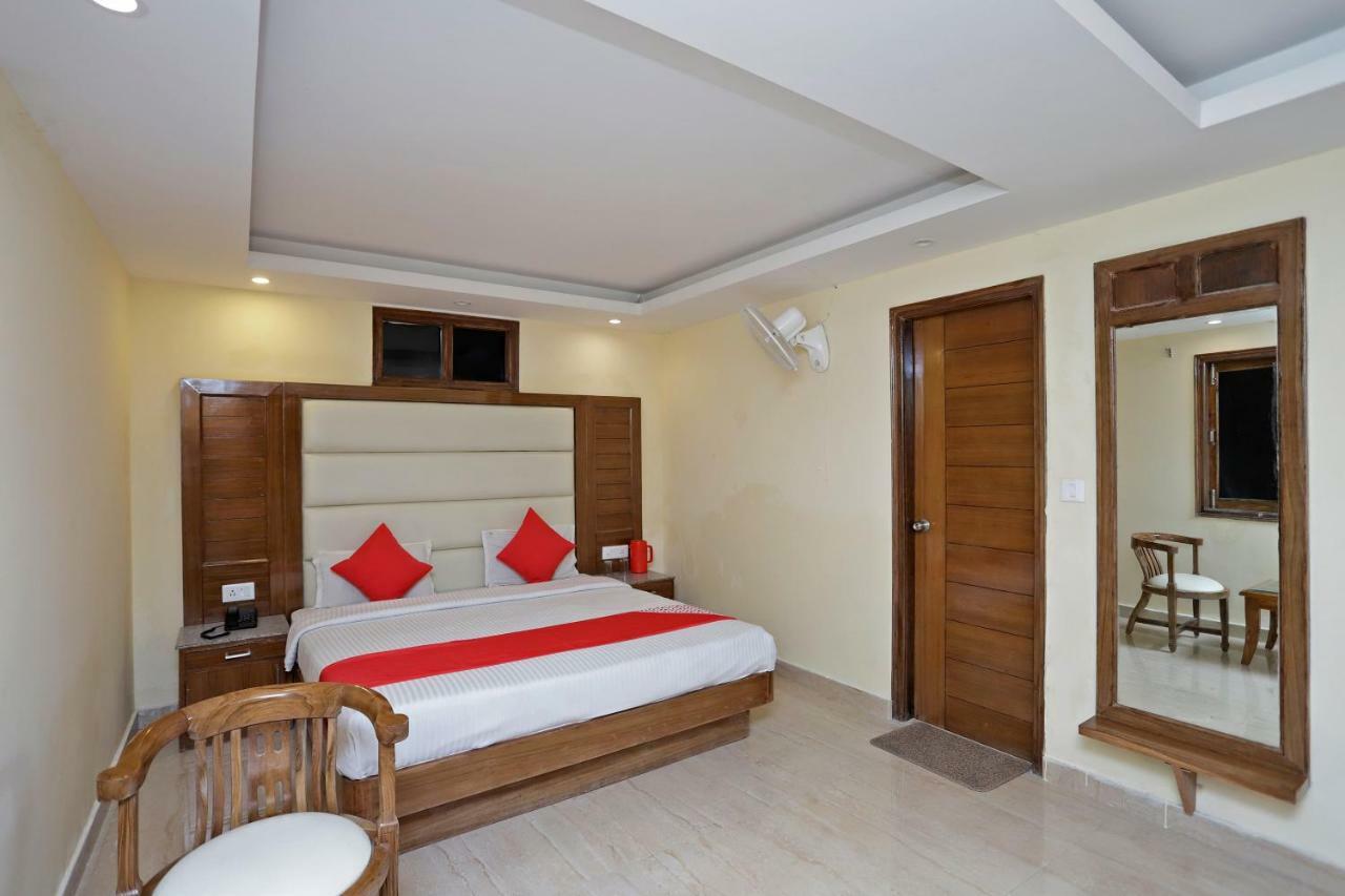 Oyo 39066 Hotel Star View 무소리에 외부 사진