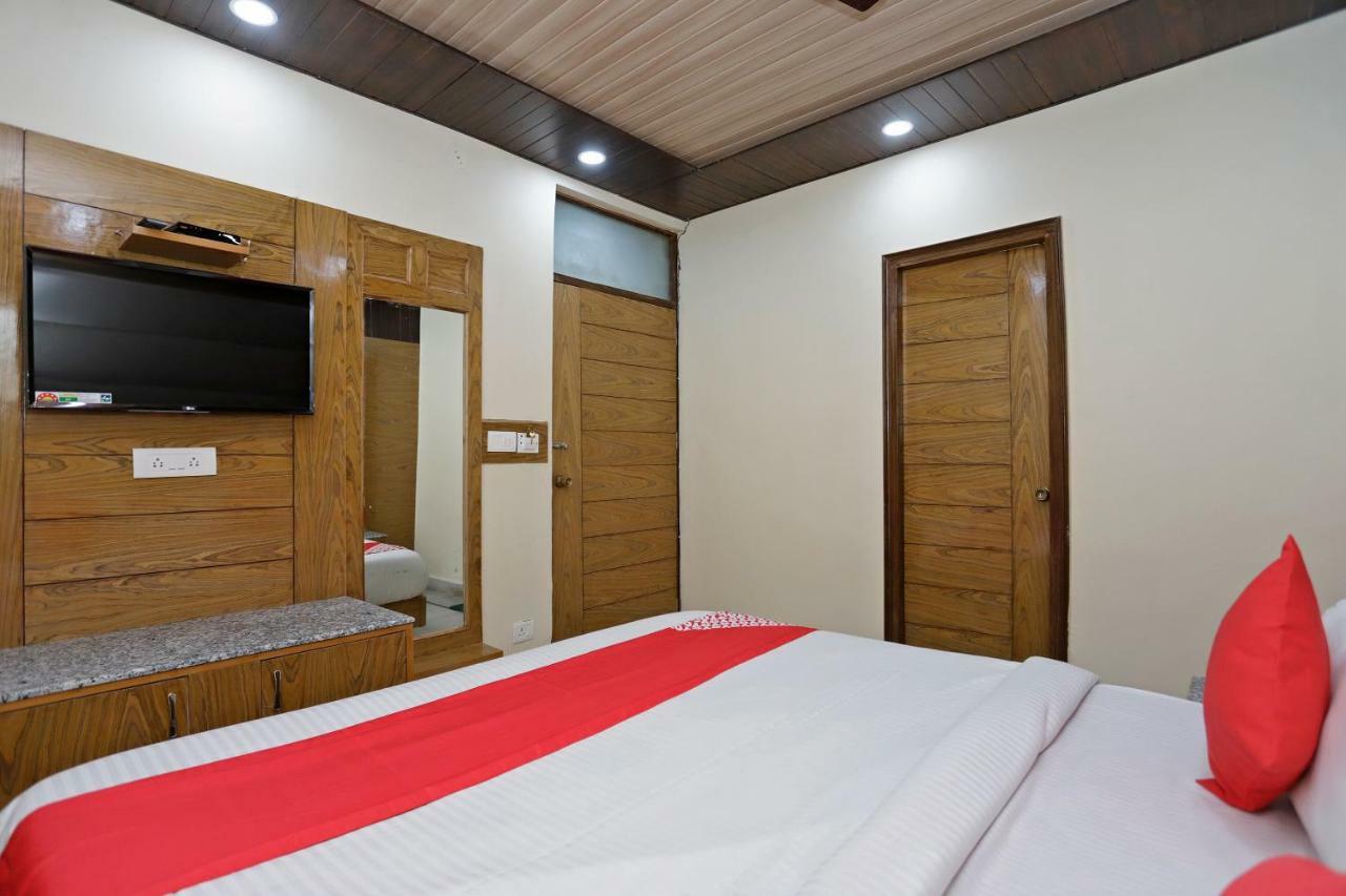 Oyo 39066 Hotel Star View 무소리에 외부 사진